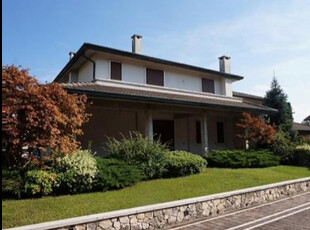 Vendita Villa Bifamiliare Arzignano