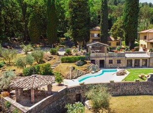 Villa in vendita Cetona, Italia