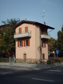 SASSO MARCONI (BO) - CASA INDIPENDENTE - 7 LOCALI - 143 MQ