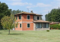 Villa in ottime condizioni in zona Pieve San Paolo a Capannori