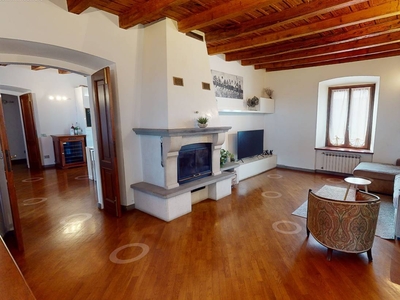 Appartamento in vendita a Levate Bergamo