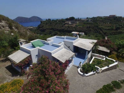 Villa Bifamiliare in Vendita ad Lipari - 800000 Euro trattabili