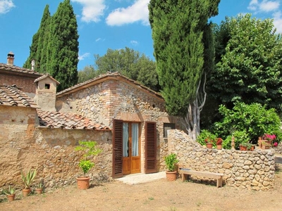 Casa a Siena con terrazza, piscina e giardino + bella vista