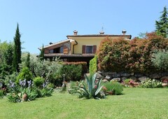 Villa in vendita 4 Stanze da letto a Monte Grimano Terme