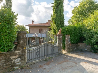 Prestigiosa villa in vendita Via dell'Arbia, Castelnuovo Berardenga, Siena, Toscana