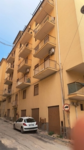 Appartamento in vendita a Favara Agrigento