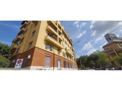 Appartamento in vendita a Roma San Giovanni