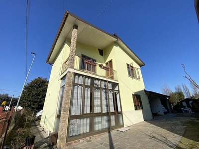 Casa Indipendente in vendita a Montegrotto Terme, Montegrotto Terme, PD