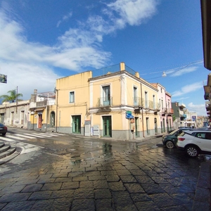 Casa semi indipendente in vendita a Acireale Catania Guardia