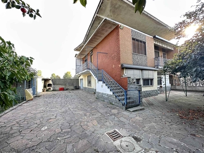 Villa in vendita a Graffignana Lodi