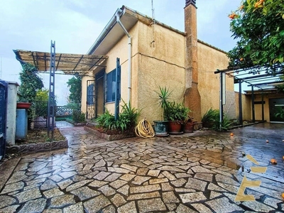 Villa in vendita a Viareggio via Consorziale
