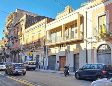 Appartamento in vendita a Catania Borgo