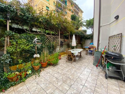 Appartamento in Vendita in Via Antonietta Massuccone Mazzini 1 c a Genova