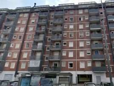 Appartamento in Vendita in Via Enrico de Nicola 34 a Milano