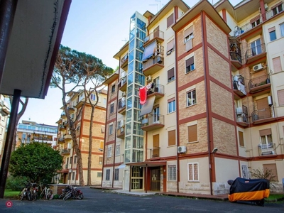 Appartamento in Vendita in Via Ferdinando Acton a Roma
