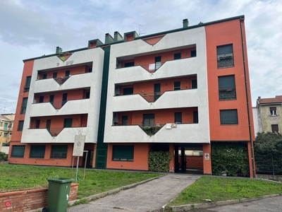 Appartamento in Vendita in Via Giacinto Menotti Serrati 39 a Milano