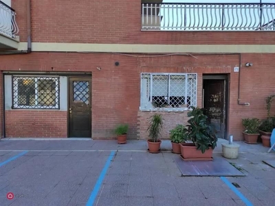 Appartamento in Vendita in Via Luigi Nono a Roma