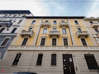 Appartamento in Vendita in Via Perugino 20 a Milano
