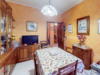 Appartamento in Vendita in Via San Marino 80 a Torino