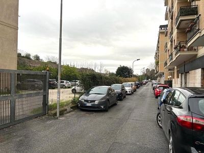 Quadrilocale in Vendita a Roma, 390'000€, 110 m²