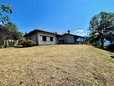 Villa in vendita a Verbania Biganzolo