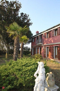 Villa in Vendita in VECCHIA ROMEA a Chioggia