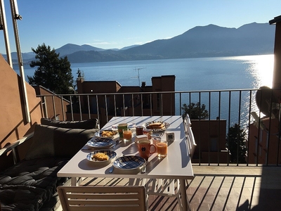 Lavinia apartment in Oggebbio with lake view