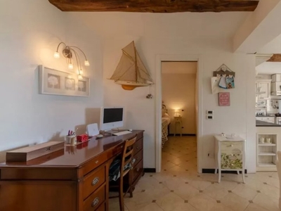 Appartamento con 1 camera da letto in affitto a Genova