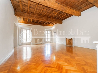 Appartamento di prestigio in vendita Via dell'Arancio, Lucca, Toscana