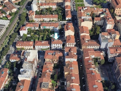 Appartamento in Vendita a Firenze, 416'250€, 303 m²
