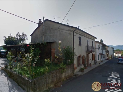 Appartamento in Vendita a Villafranca in Lunigiana via dell'ardito
