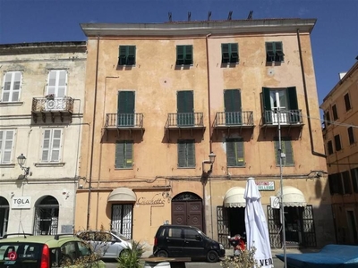 Appartamento in Vendita in Piazza Tola a Sassari