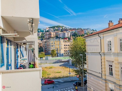 Appartamento in Vendita in Via dei Giacinti 36 a Trieste