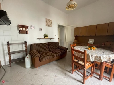Appartamento in Vendita in Via delle Pierone 335 a Lucca