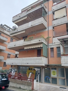 Appartamento in Vendita in Via Felice Barnabei a Teramo