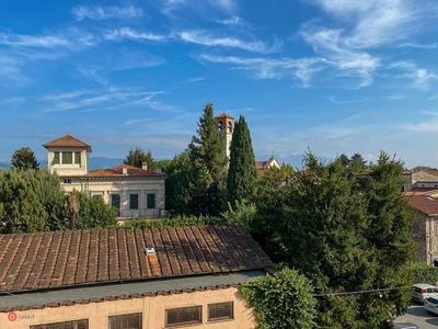 Appartamento in Vendita in Via Gaetano Luporini 350 a Lucca