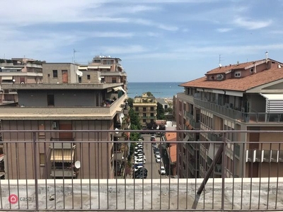 Appartamento in Vendita in Via Nicola Fabrizi a Pescara