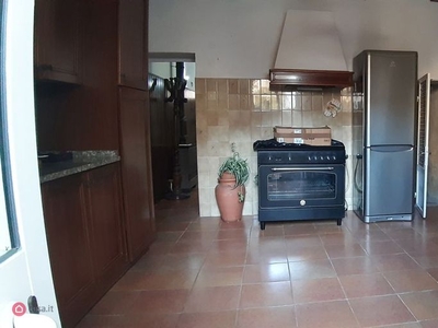 Appartamento in Vendita in Via Terrazzini a Livorno