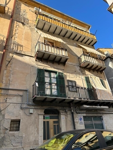 Appartamento in Via Re D'Italia - Caltanissetta