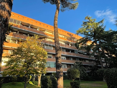 Casa a Roma in Via Efrem Reatto, Decima