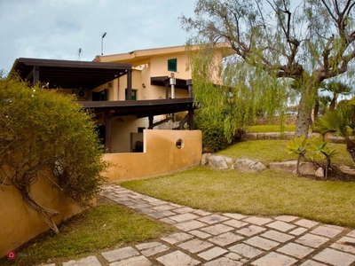 Casa Bi/Trifamiliare in Vendita in SP111 38 a Ragusa