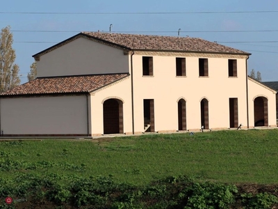 Casa Bi/Trifamiliare in Vendita in Via Dismano a Ravenna
