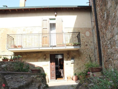 Casa Bi/Trifamiliare in Vendita in Vicolo della Torre 1 a Montecatini Val di Cecina