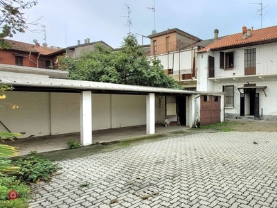 Casa indipendente in Vendita in Strada privata Ghiringhelli 6 a Novara