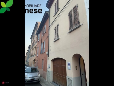 Casa indipendente in Vendita in Via X Giugno 18 a Piacenza
