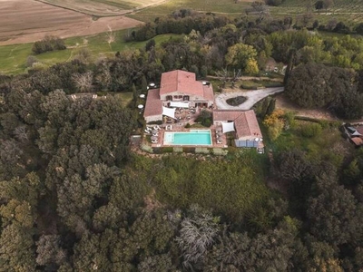 For Sale: Exclusive Charme Hotel with Pool, SPA, and Restaurant on 24 Hectares of Land in Maremma, Tuscany