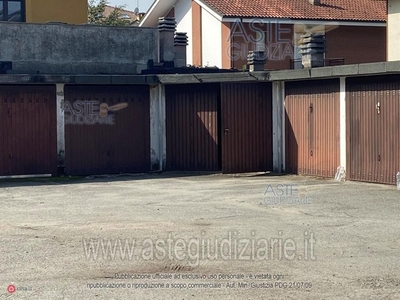 Garage/Posto auto in Vendita in Corso Santo Ignazio da Santhiá 83 a Santhià