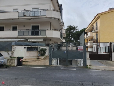 Garage/Posto auto in Vendita in Via antonio segni 1 a Marino