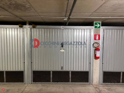 Garage/Posto auto in Vendita in Via Giovanni Battista Sammartini 31 a Milano