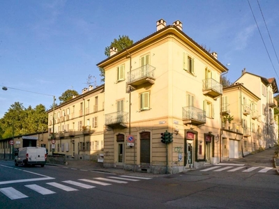 LOCALE COMMERCIALE Torino (TO) - Madonna del Pilone